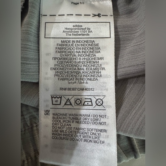 Adidas Gray Athletic Shorts with Elastic Waistband & tie inside pocket size L - Picture 7 of 8